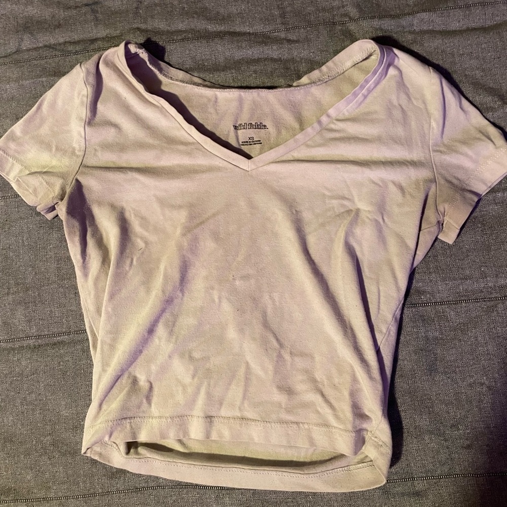White v neck crop top